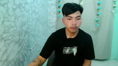 Snapshot of urhot_kharlxoxo chatting on 15, 5, 2026 john carlo online show from 15, 5, 2026