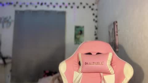 itsjayjay online show from 26, 7, 2026