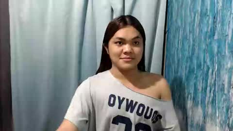 urhottie_bella online show from 3, 6, 2026