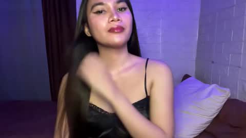 urhottylicious_cum online show from 10, 6, 2026