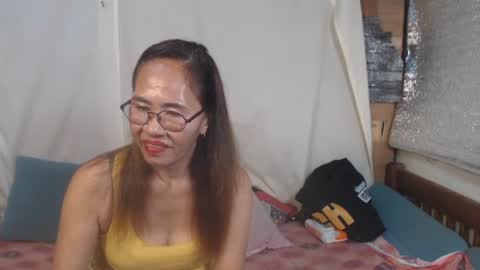 urhotvivian11 online show from 12, 6, 2026