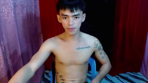 urhunky_boy online show from 8, 6, 2026