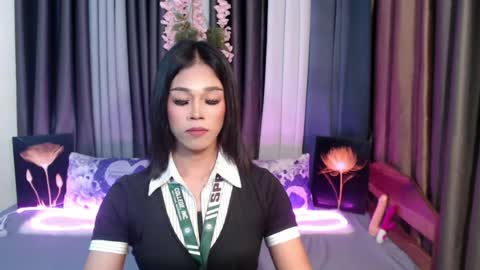 urlovely_jemma online show from 23, 7, 2026