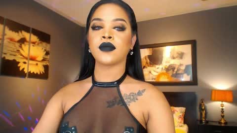 UrMajestyTyra online show from 23, 4, 2026