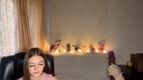 Molly online show from 19, 7, 2026