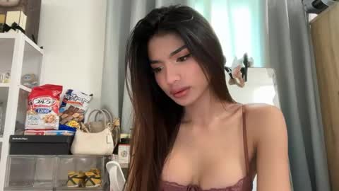 urnaughtyasianprincessjam online show from 15, 6, 2026