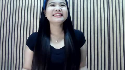 urpinaycutie online show from 3, 3, 2025