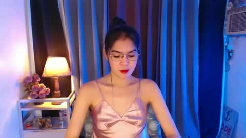 Snapshot of urpretty_nix chatting on 4, 11, 2025 Nix online show from 4, 11, 2025