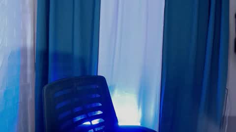 Snapshot of urqueen_cassandra chatting on 14, 10, 2025 BEA online show from 14, 10, 2025