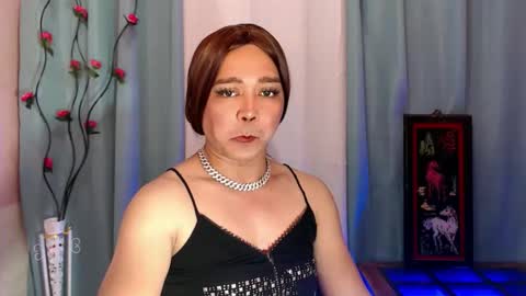 Snapshot of urqueen_cassandra chatting on 23, 10, 2025 BEA online show from 23, 10, 2025