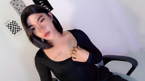 urseductive_mistress online show from 25, 7, 2026