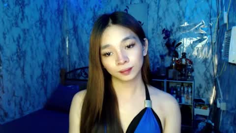 Yhana online show from 4, 12, 2024