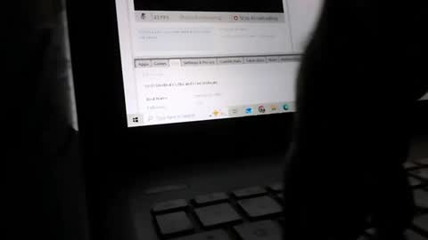 urs friend online show from 18, 7, 2026