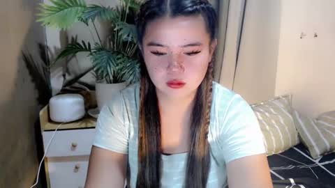          online show from 8, 3, 2025