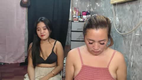 ursweetpinky online show from 23, 4, 2026