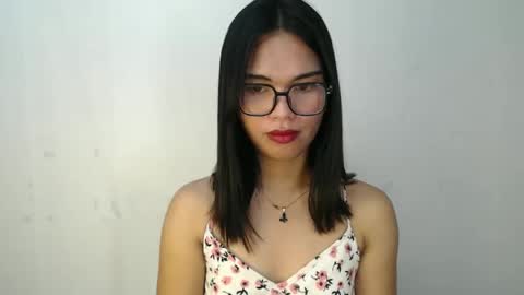 urtereshameow online show from 19, 4, 2026
