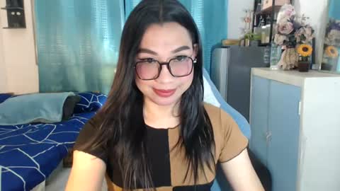 Snapshot of urwetasianprincessxx chatting on 24, 6, 2026 Ashley Kate Mateo Gray online show from 24, 6, 2026