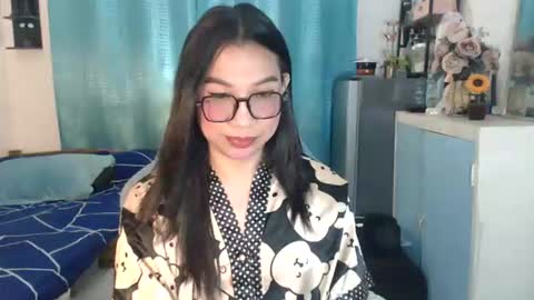 Snapshot of urwetasianprincessxx chatting on 26, 6, 2026 Ashley Kate Mateo Gray online show from 26, 6, 2026