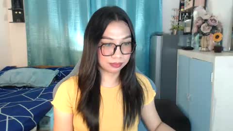 Snapshot of urwetasianprincessxx chatting on 6, 7, 2026 Ashley Kate Mateo Gray online show from 6, 7, 2026