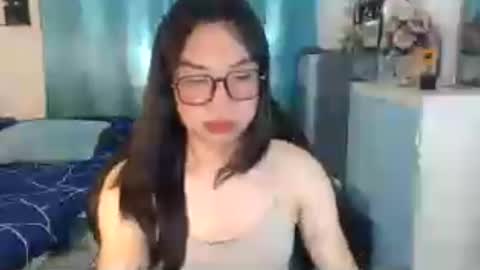 Snapshot of urwetasianprincessxx chatting on 10, 7, 2026 Ashley Kate Mateo Gray online show from 10, 7, 2026