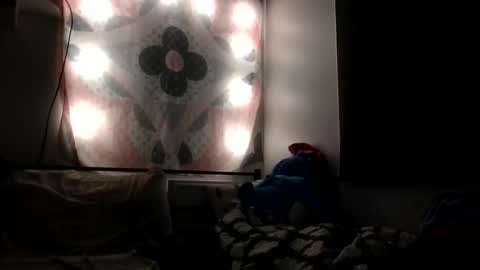 wet baby online show from 2, 10, 2025