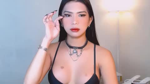 urwildest_margaret online show from 2, 2, 2026