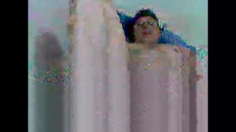 Snapshot of usebothmyholes2 chatting on 9, 3, 2026 usebothmyholes2 online show from 9, 3, 2026