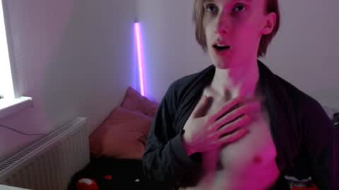 Excuse me online show from 6, 2, 2025