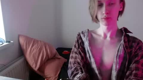 Excuse me online show from 22, 2, 2025