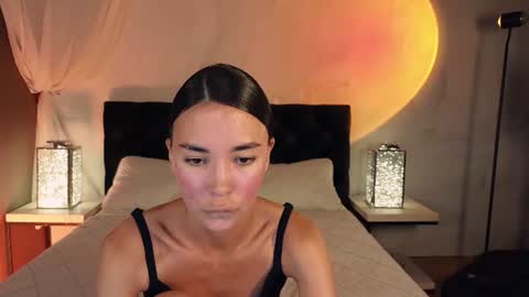 Snapshot of uwu_vi chatting on 5, 7, 2026 vivi online show from 5, 7, 2026