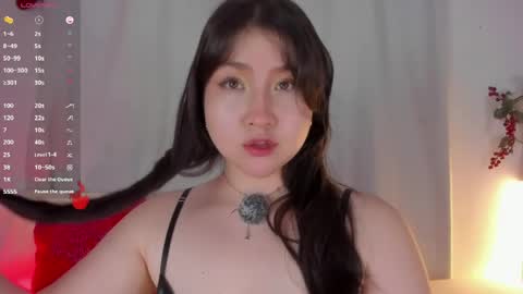 Snapshot of uwumary chatting on 5, 6, 2026 Mary online show from 5, 6, 2026