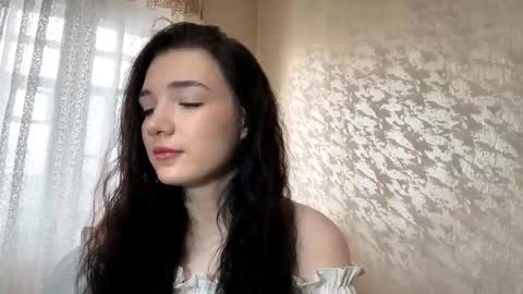 Lisi online show from 8, 3, 2026