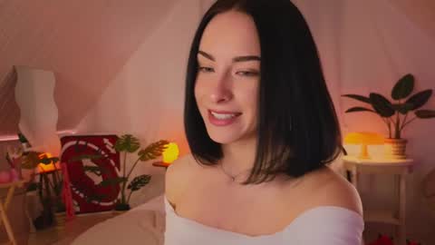 Snapshot of uwunikaa chatting on 3, 2, 2025 Anika On vacation online show from 3, 2, 2025