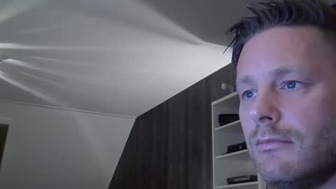 Snapshot of uwvvlvip chatting on 8, 3, 2025 uwvvlvip online show from 8, 3, 2025