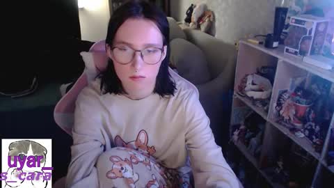 Snapshot of uyar_ chatting on 18, 9, 2025 Cara online show from 18, 9, 2025