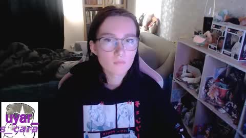 Snapshot of uyar_ chatting on 25, 9, 2025 Cara online show from 25, 9, 2025