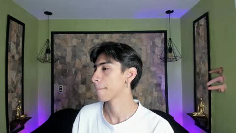 UYUKIE online show from 12, 9, 2025