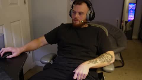 Snapshot of v_for_veng chatting on 27, 9, 2025 v_for_veng online show from 27, 9, 2025