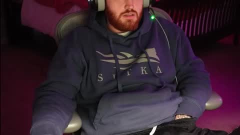 Snapshot of v_for_veng chatting on 5, 2, 2026 v_for_veng online show from 5, 2, 2026