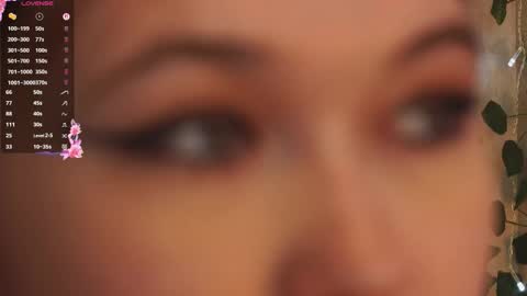 Snapshot of vacation_time chatting on 30, 11, 2025 Di online show from 30, 11, 2025