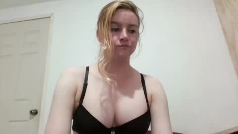 Snapshot of vagimosa chatting on 9, 9, 2025 vagimosa online show from 9, 9, 2025