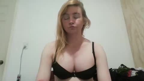 Snapshot of vagimosa chatting on 17, 9, 2025 vagimosa online show from 17, 9, 2025