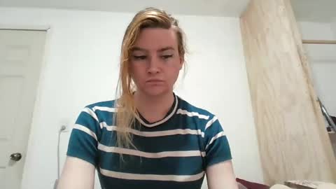 Snapshot of vagimosa chatting on 4, 10, 2025 vagimosa online show from 4, 10, 2025