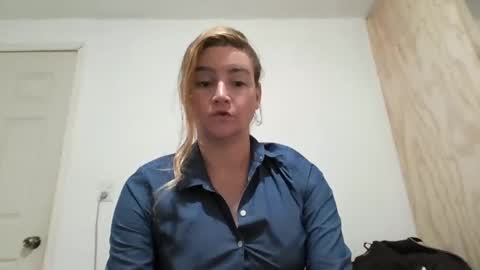 Snapshot of vagimosa chatting on 13, 10, 2025 vagimosa online show from 13, 10, 2025