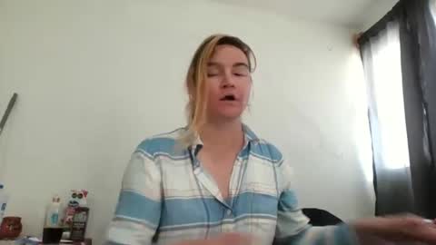 Snapshot of vagimosa chatting on 23, 11, 2025 vagimosa online show from 23, 11, 2025