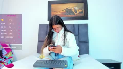 Vahiolet smith online show from 23, 7, 2026