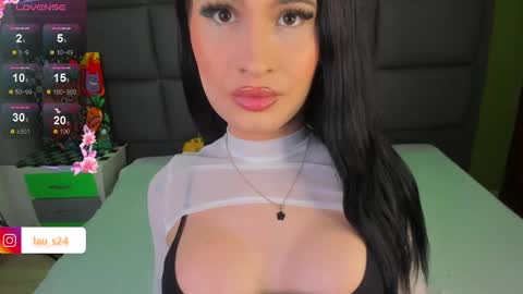 Snapshot of vain_sexualxx chatting on 27, 10, 2025 luna online show from 27, 10, 2025