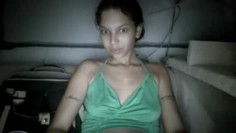 Snapshot of vale_petite02 chatting on 4, 6, 2026 Valentina online show from 4, 6, 2026