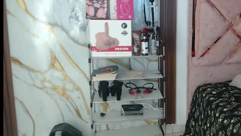 Snapshot of valen_ross7 chatting on 20, 5, 2026 valen_ross7 online show from 20, 5, 2026