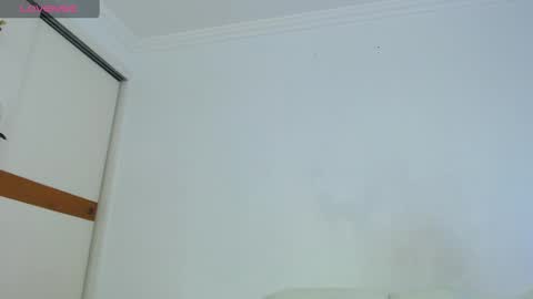 Snapshot of valen_ross_ chatting on 15, 2, 2025 valentina Rossi 3 online show from 15, 2, 2025